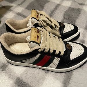 Womens Gucci Sneakers